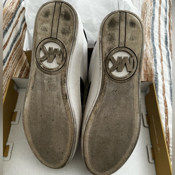 Michael Kors Poppy Lace Up Leather Women's Size 9M Sneaker White Brown Shoes - Picture 5 of 7